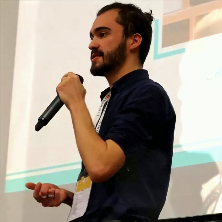 Simon Heilles en conférence